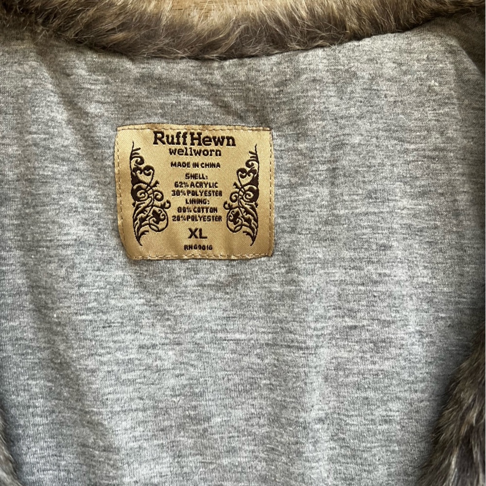 Vintage Y2K Ruff Hewn Faux Fur Tie Front Vest - Picture 6 of 6